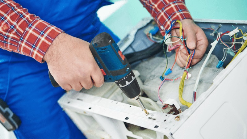 Sultanbeyli Gree Gree çamaşır makinesi kart tamiri – Su almama arızası orijinal parça ile giderildi. - Teknik servis örneği